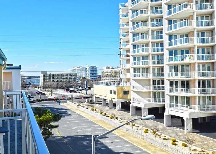 Surfside 60 Unit 303